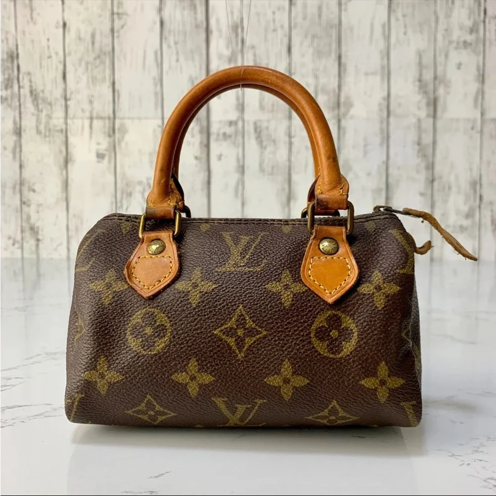 SOLD - Picture 1 of 15